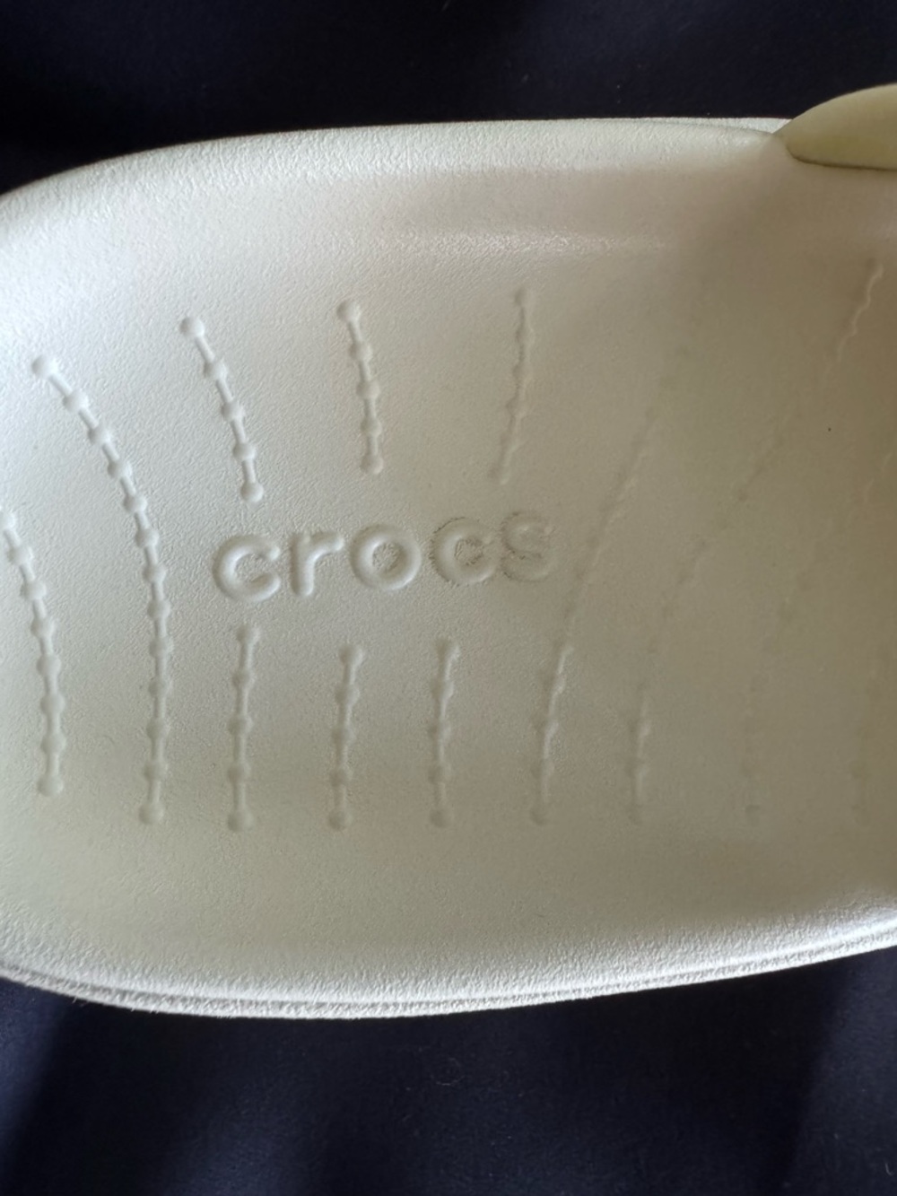 CROCS Women's Skyline Slide in Bone - Picture 5 of 7